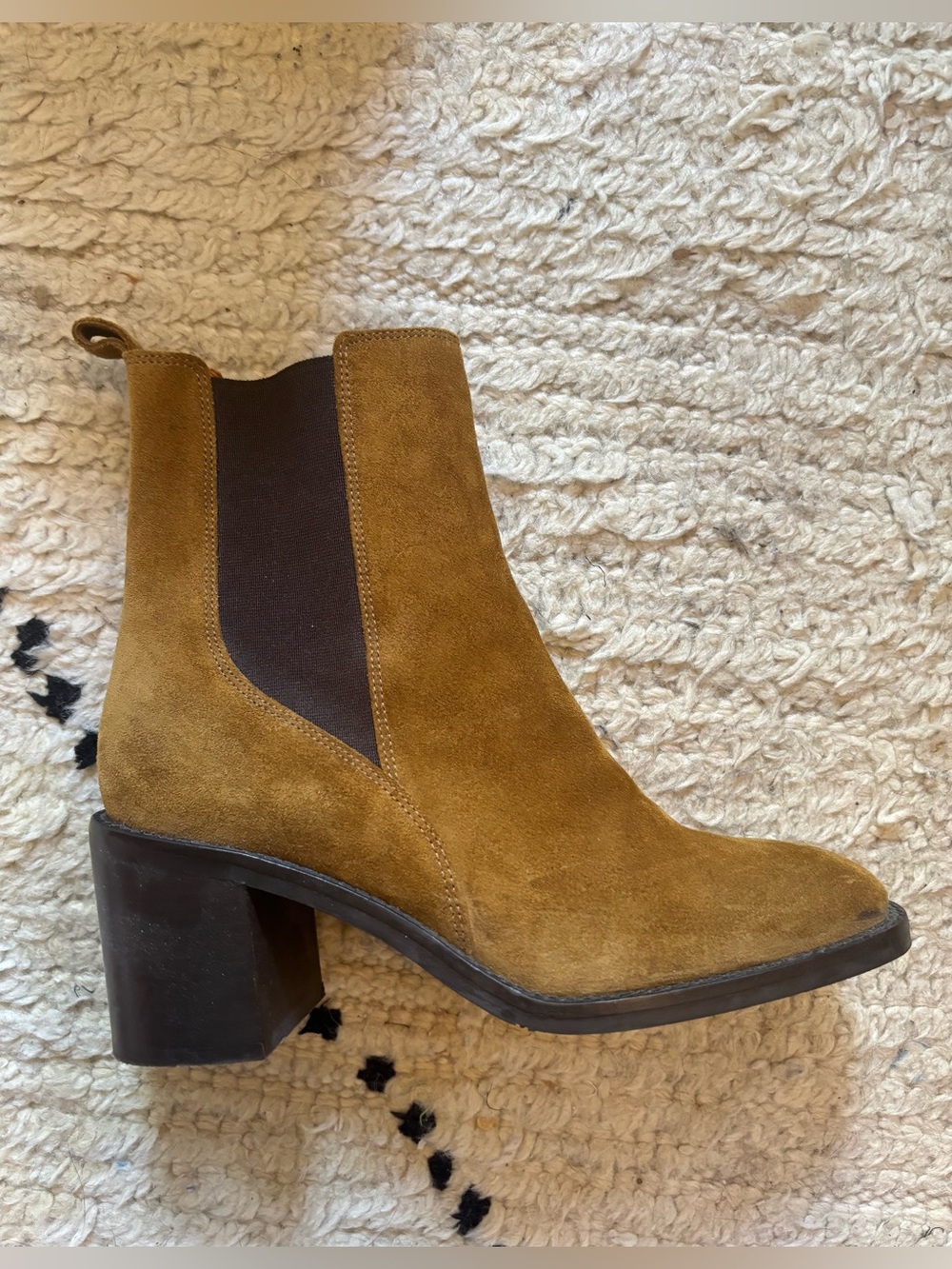 Sezane Pippa Suede Chelsea Ankle Boots - Picture 4 of 5